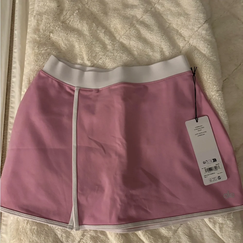 ALO Yoga airbrush streamlined skirt size small BNWT